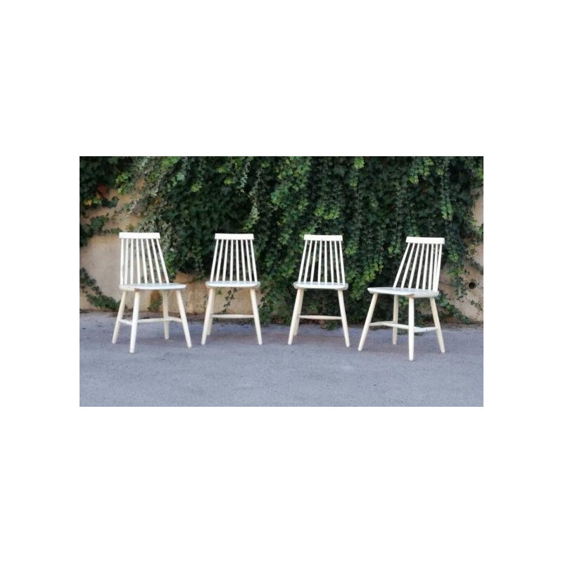 Set of 4 Scandinavian chairs in wood - 1960s