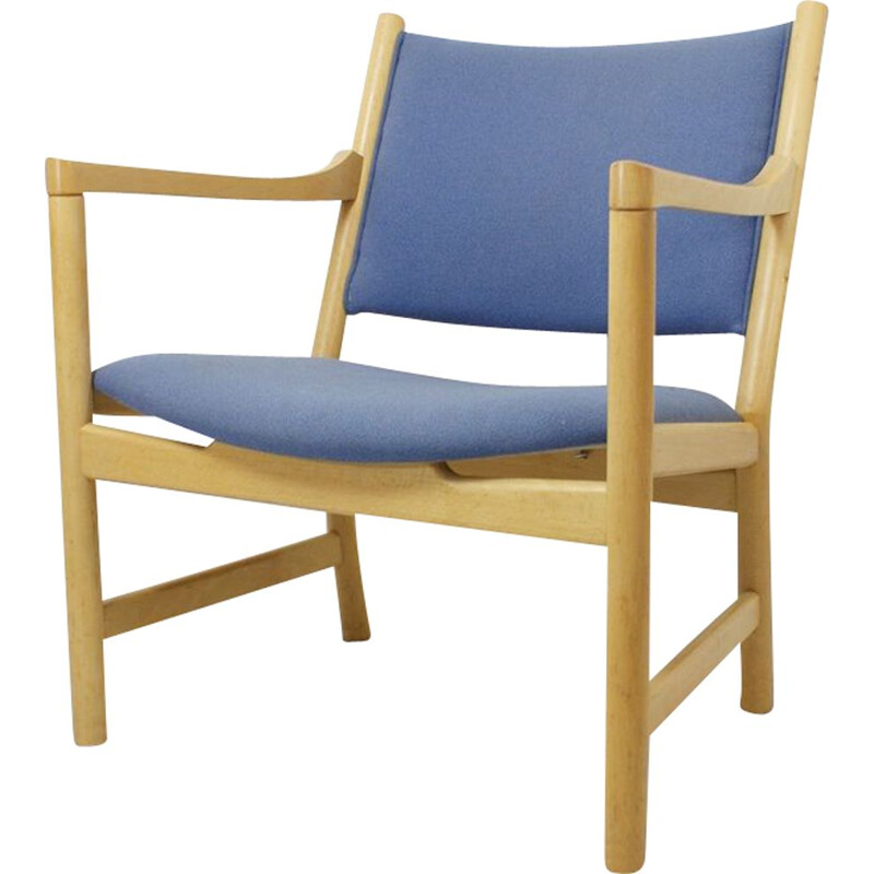 Mid century model CH52 armchair by Hans J. Wegner for Carl Hansen & Son