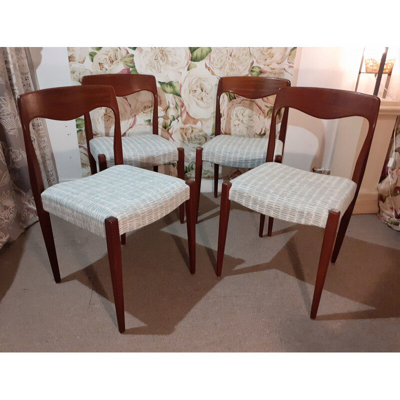 Set of 4 vintage scandinavian chairs, Denmark 1960s