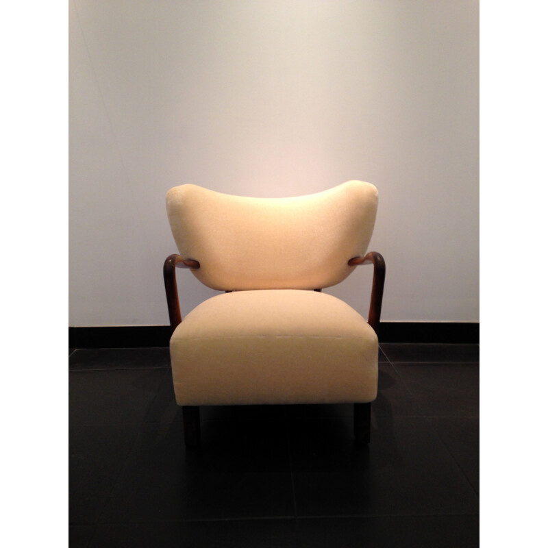 Hos Wulff armchair in white velvet mohair, Viggo BOESEN - 1930s