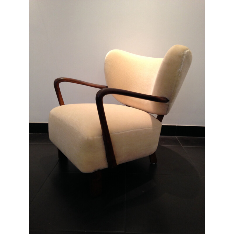 Hos Wulff armchair in white velvet mohair, Viggo BOESEN - 1930s