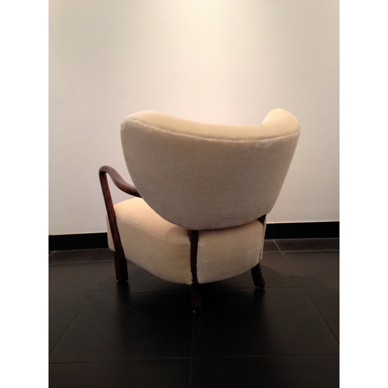 Hos Wulff armchair in white velvet mohair, Viggo BOESEN - 1930s