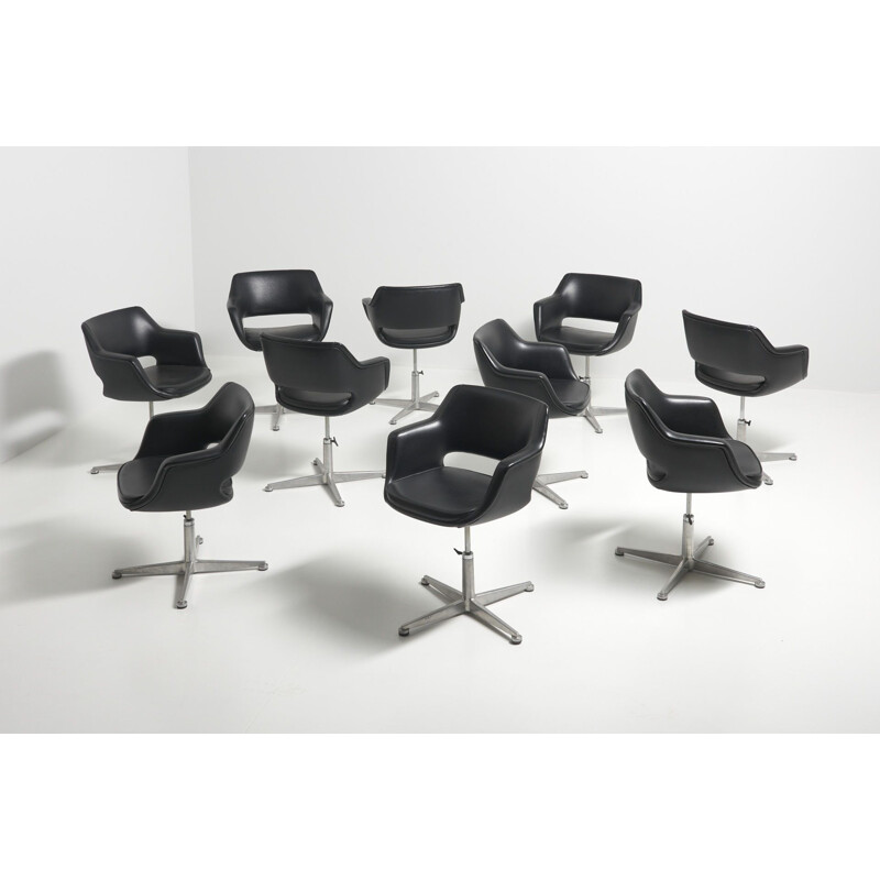 VIntage swivel conference chair in black leather, 1960s