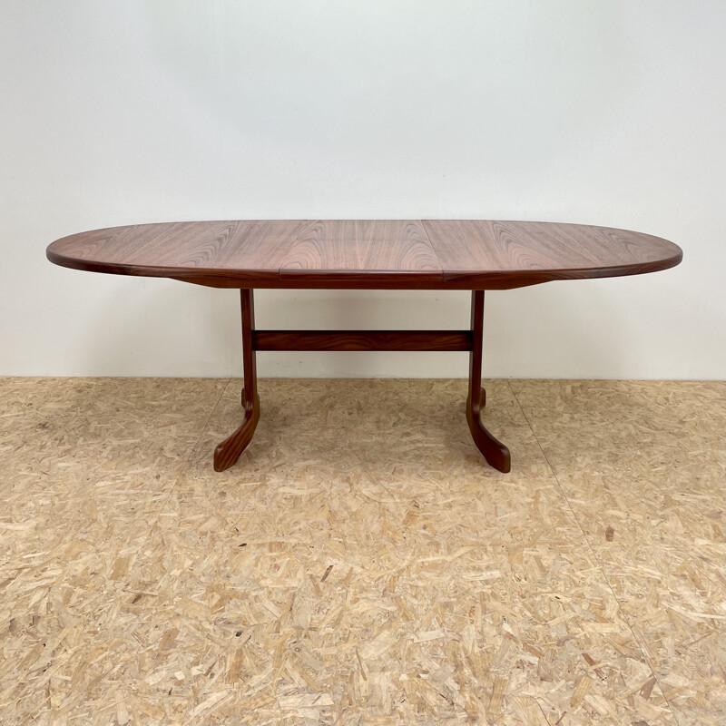 Vintage teak extension table by Victor Wilkins for G Plan, 1960s