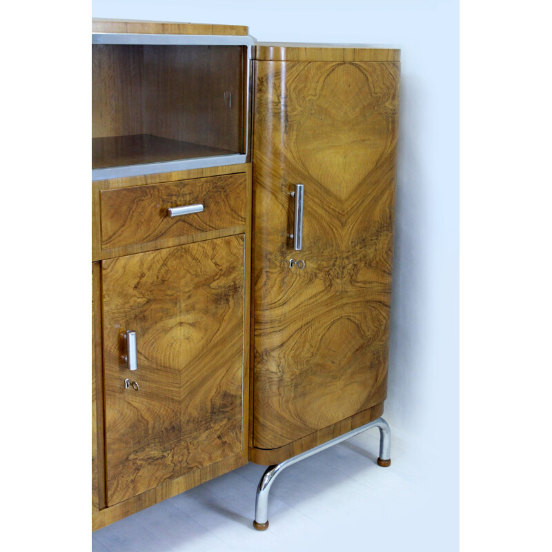 Vintage model SK12 Bauhaus tubular steel cupboard cabinet by Robert Slezak, 1930s
