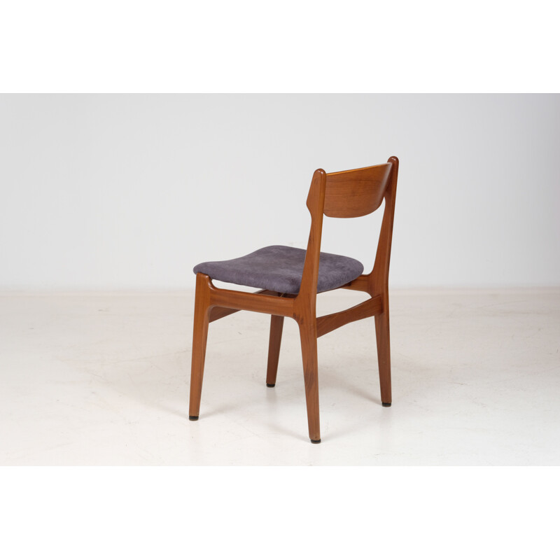 Set of vintage 4 chairs by Erik Buch for Odense Maskinsnedkeri, 1960s