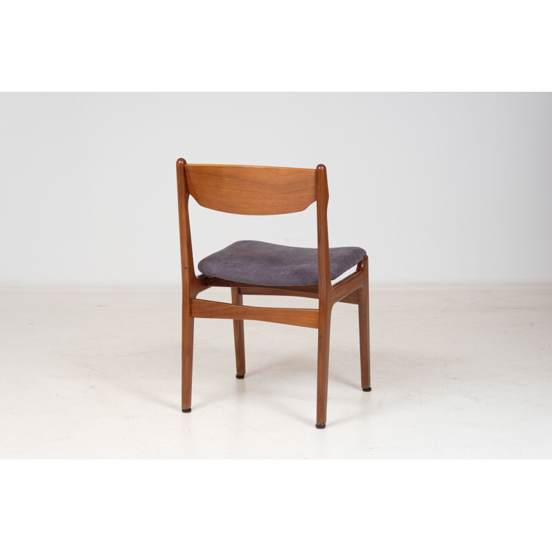 Set of vintage 4 chairs by Erik Buch for Odense Maskinsnedkeri, 1960s