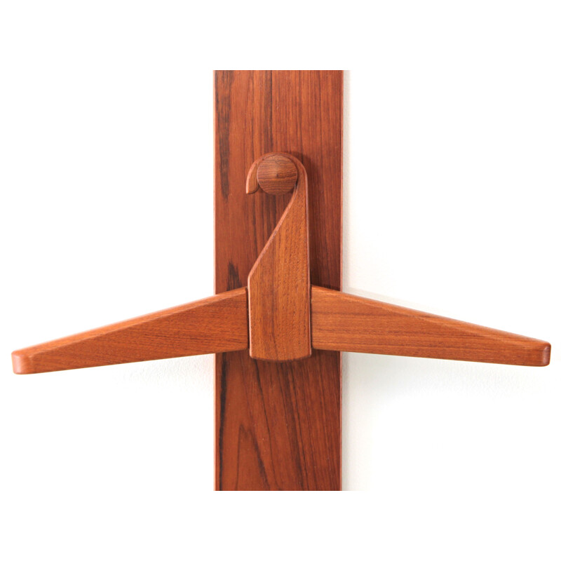 Scandinavian vintgage teak coat rack model 140 with 3 hangers by Aksel Kjersgaard