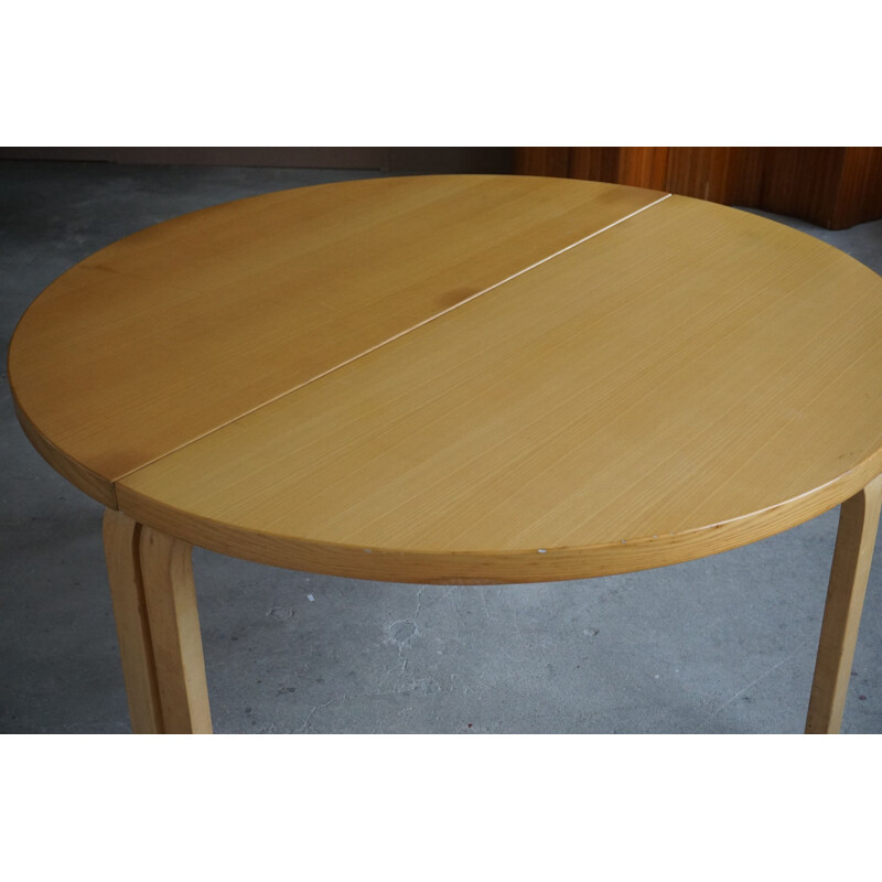 Vintage round dining table in birch by Alvar Aalto for Artek, 1980s