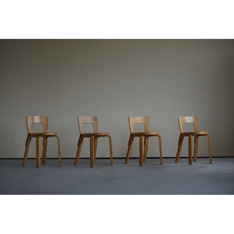 Ensemble de 4 chaises vintage modèle 65 style moderne par Alvar Aalto pour Artek, 1950