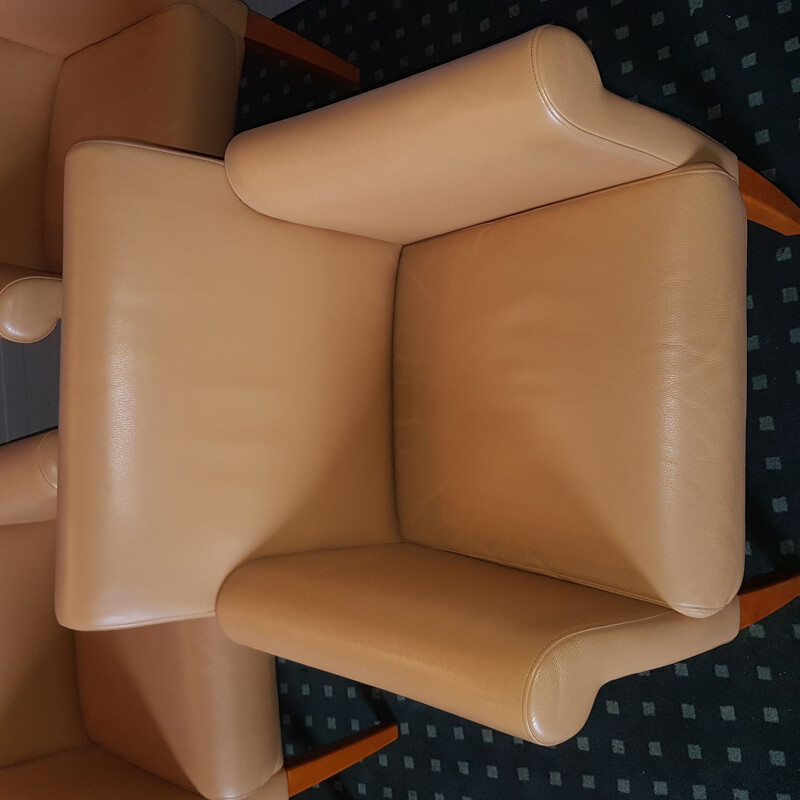 Set of 4 vintage leather armchairs by Walter Knoll