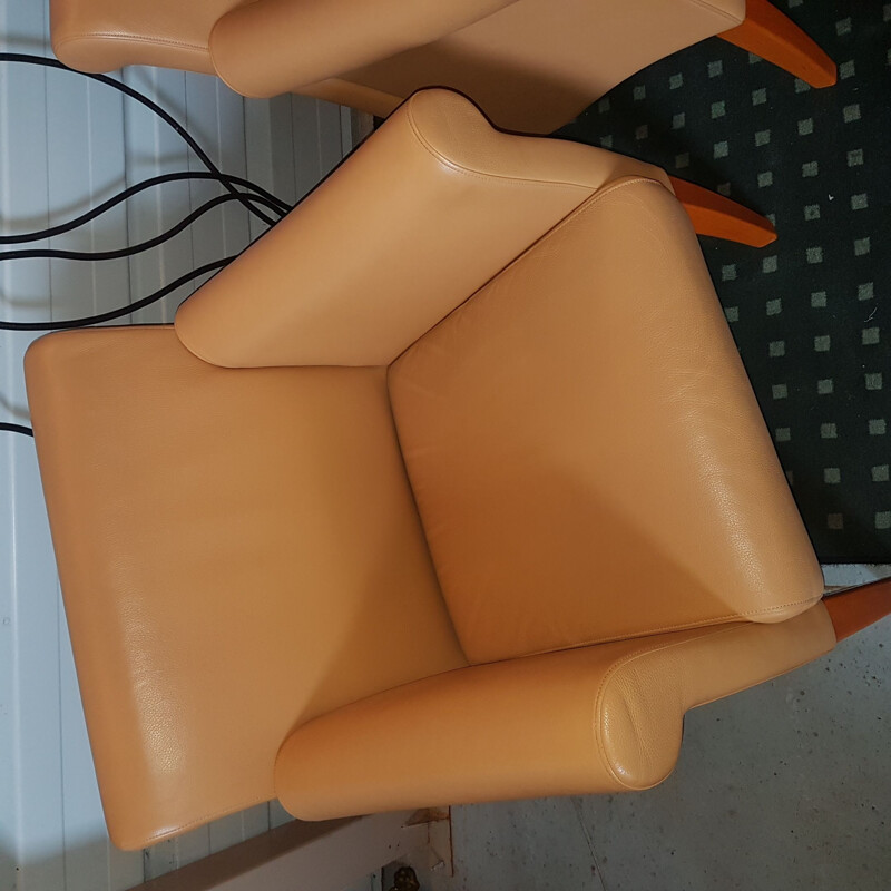 Set of 4 vintage leather armchairs by Walter Knoll