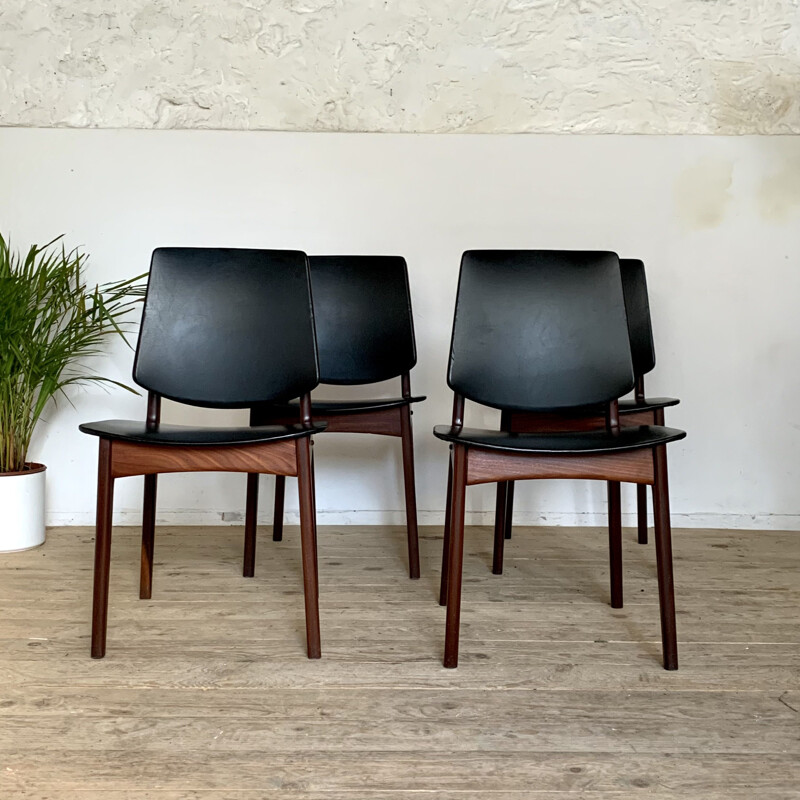 Set of 4 vintage teak chairs by Arne Hovmand Olsen for Mogens Kold, Denmark