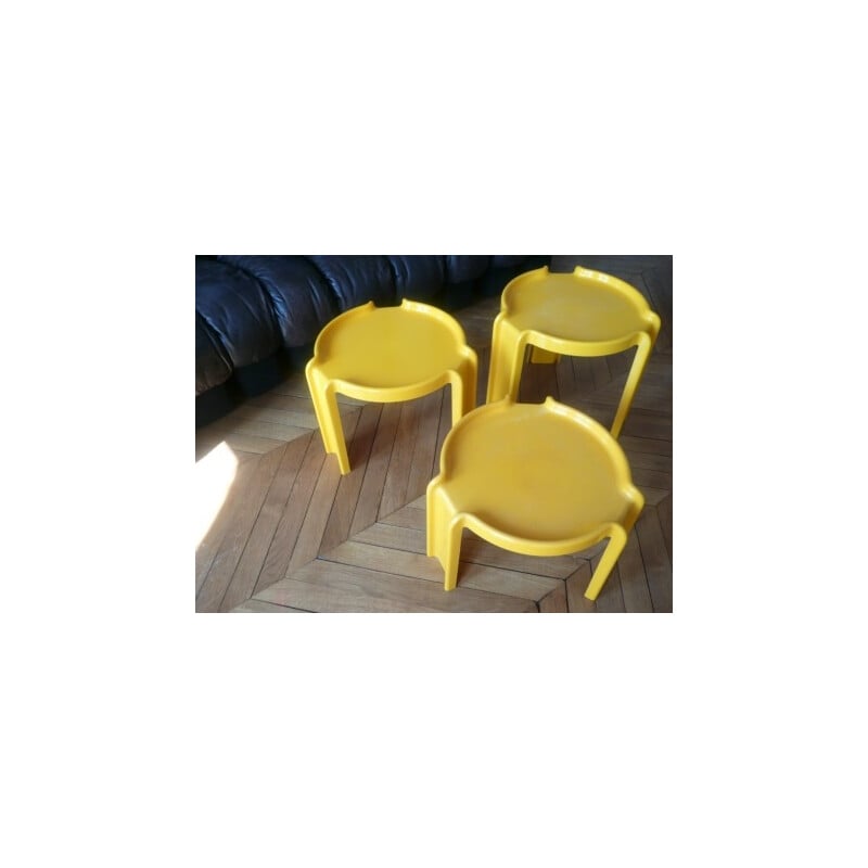 Set of Kartell nesting tables in yellow ABS plastic, Giotto STOPPINO - 1970s