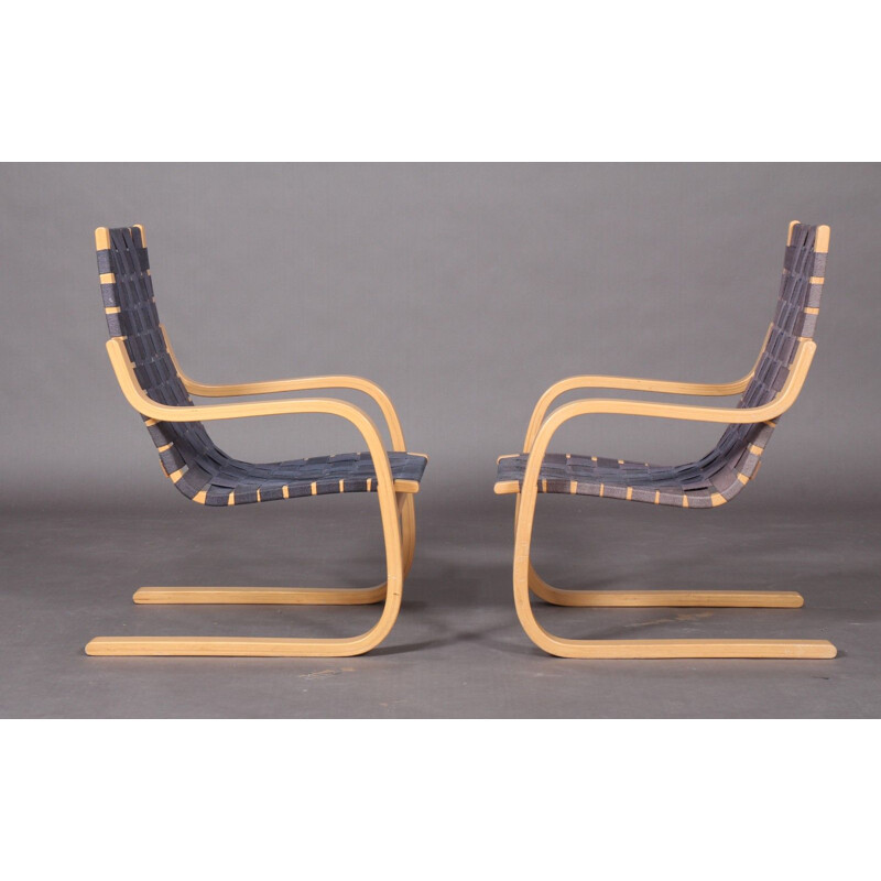 Coppia di poltrone vintage Alvar Aalto modello 406 di Artek