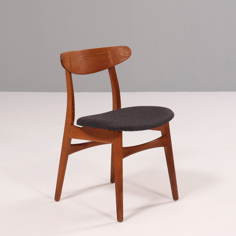 Mid-century CH30P chair by Hans J. Wegner for Carl Hansesn & Søn, 1954s