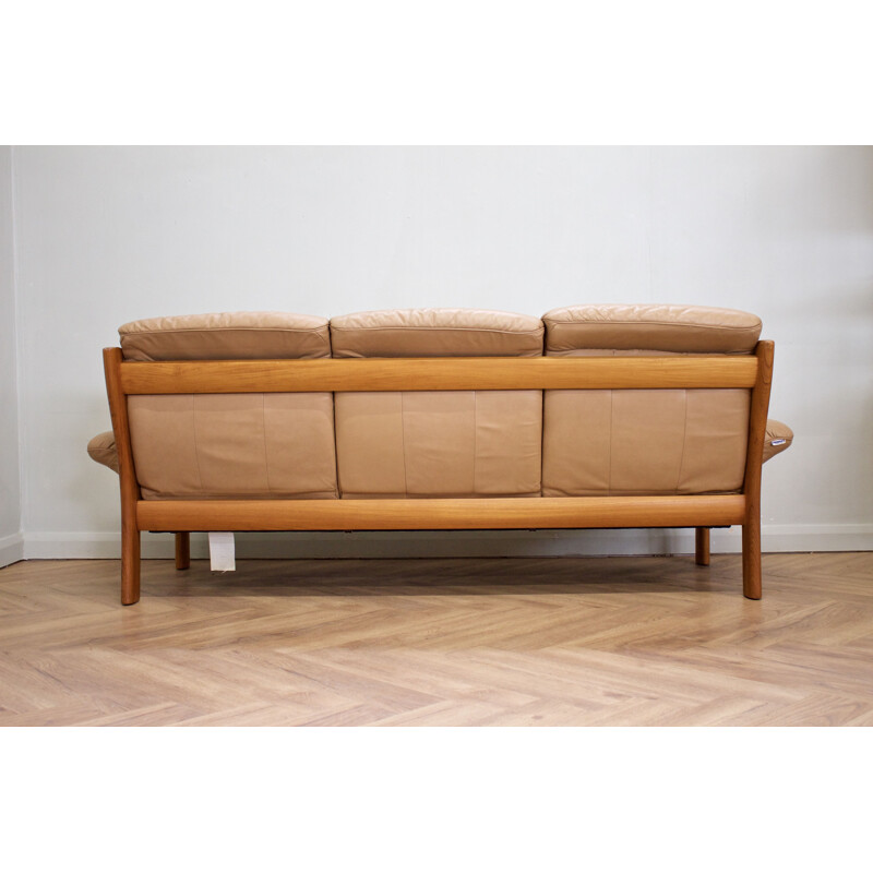Mid-century teak & leather sofa by Ekorness for Stressless, Norway 1970s