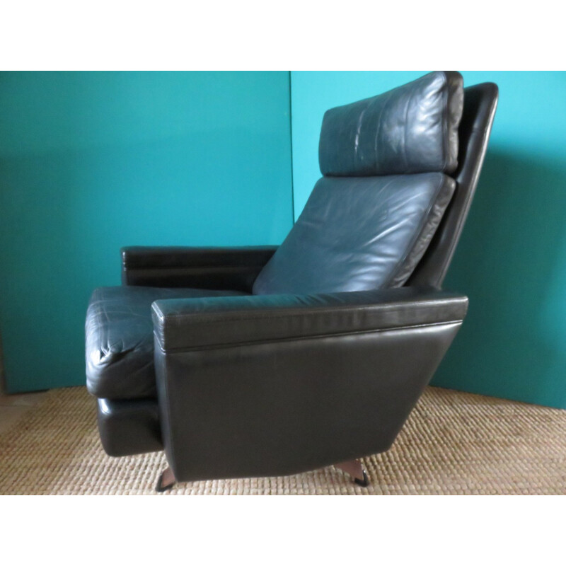 Black leather Danish lounge chair - 1970s
