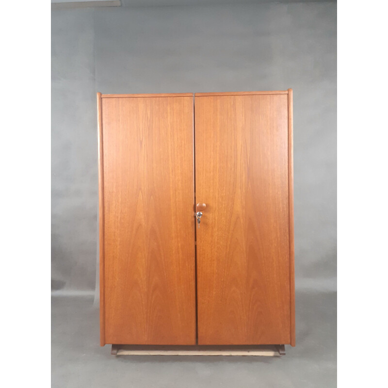 Vintage Magic-Box wardrobe by Mummenthaler & Meier, Switzerland 1950s