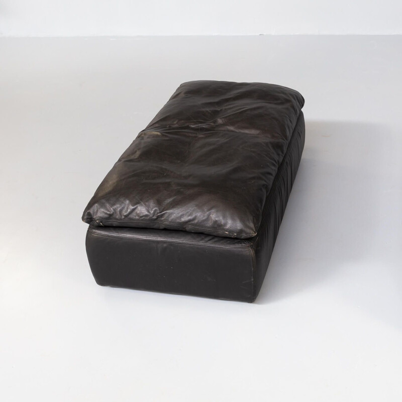 Paire de canapés poufs vintage en cuir noir par Walter Knoll, 1980