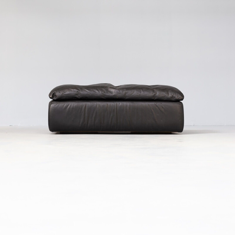 Pair of vintage black leather pouf sofa by Walter Knoll, 1980s