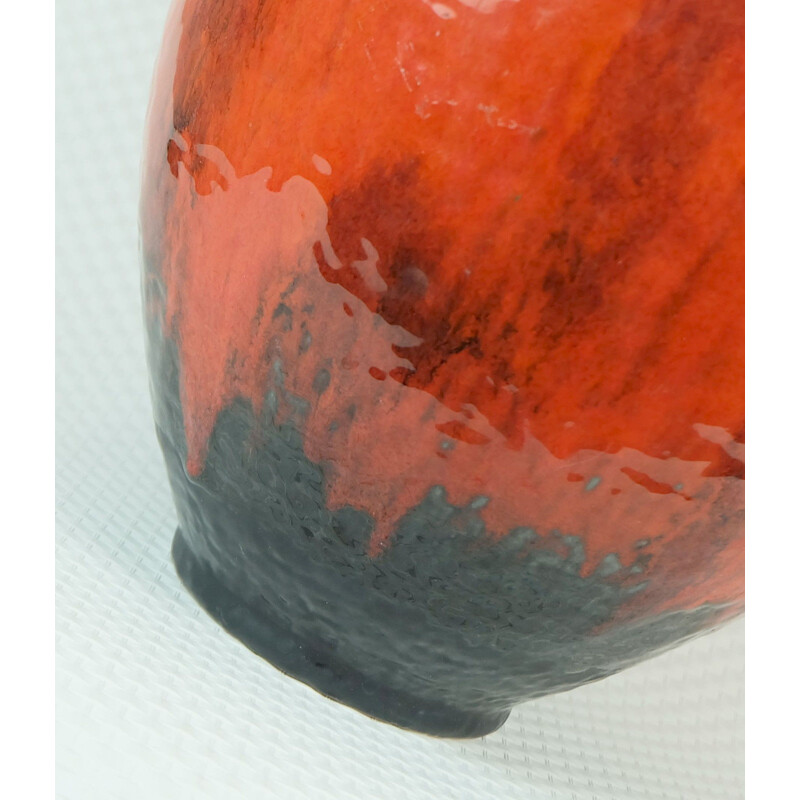 Carstens "822-31" vase in bright orange and black ceramic - 1960s