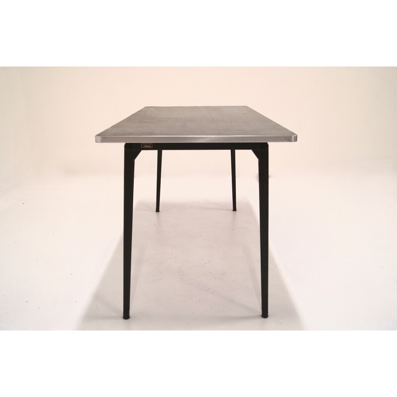 Mid-Century Ahrend de Cirkel industrial table in linoleum, Friso Kramer - 1950s