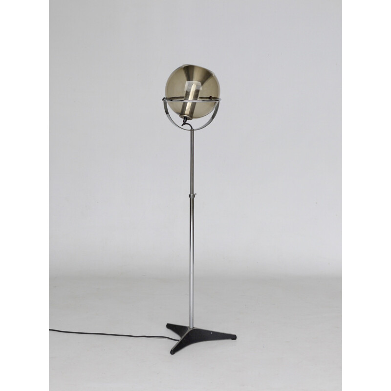 Mid-century globe floor lamp by Frank Ligtelijn for Raak, Amsterdam 1960s