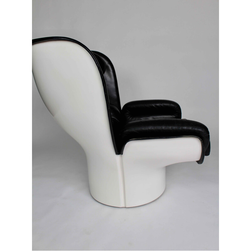 Mid century Elda armchair by Joe Colombo