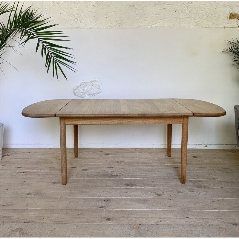 Table basse scandinave vintage en chêne massif par Hans Wegner pour Getama, 1981