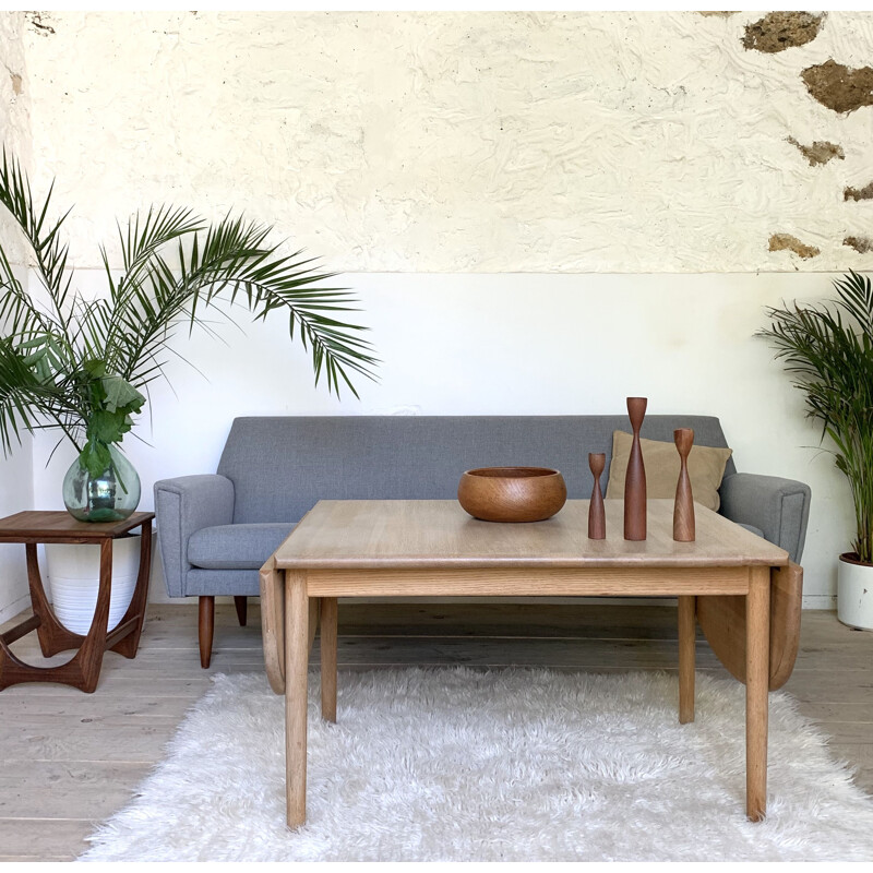 Scandinavian vintage solid oak coffee table by Hans Wegner for Getama, 1981