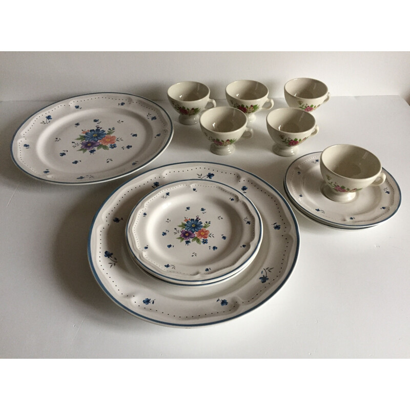 Vintage ceramic dessert set with flowers