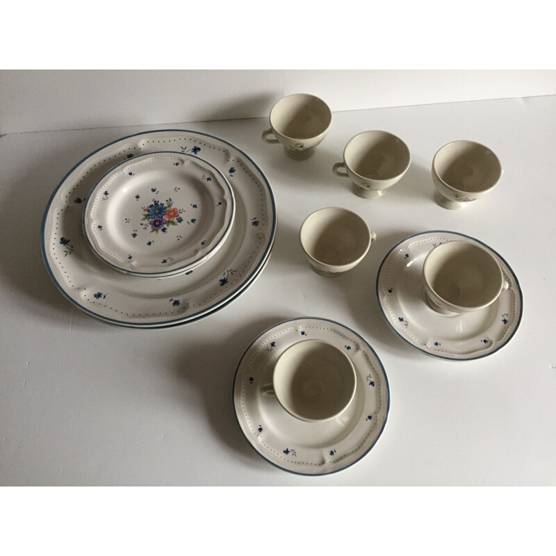 Vintage ceramic dessert set with flowers