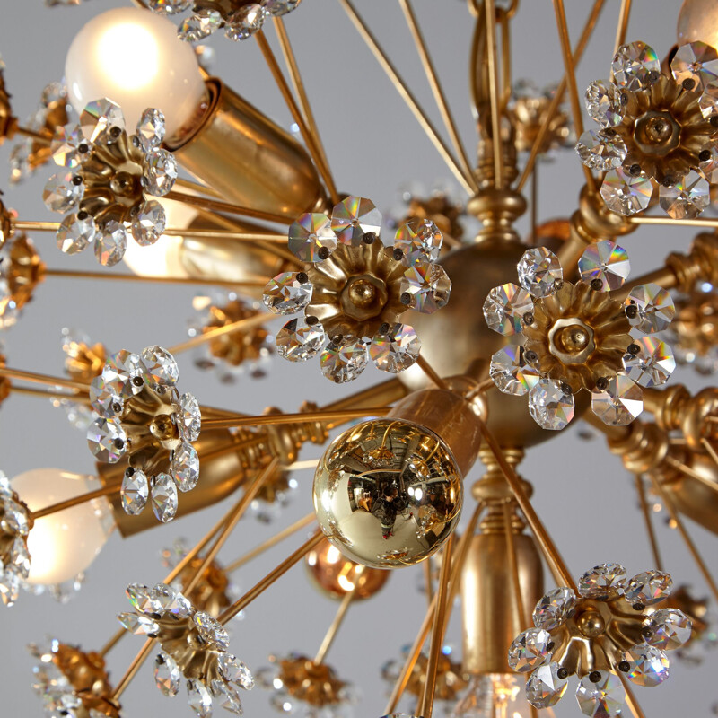 Lampadario vintage sputnik con fiori di cristallo di Palwa, Germania 1970