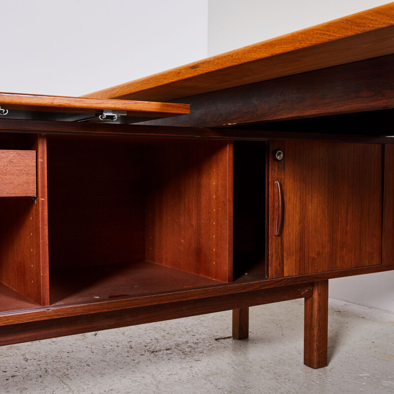 Bureau de direction vintage en palissandre par Arne Vodder