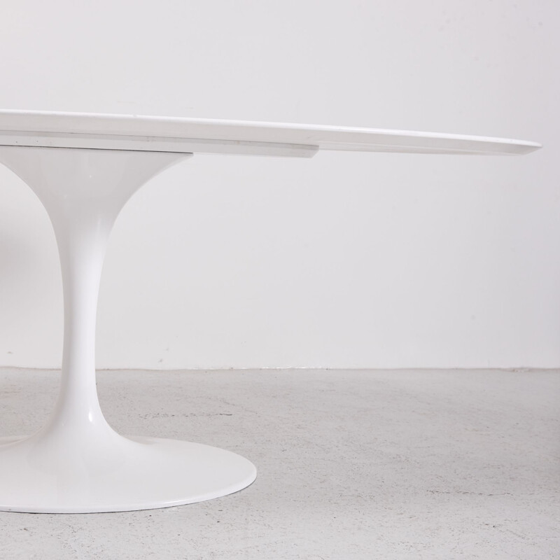 Ensemble de salle à manger tulipe vintage par Eero Saarinen