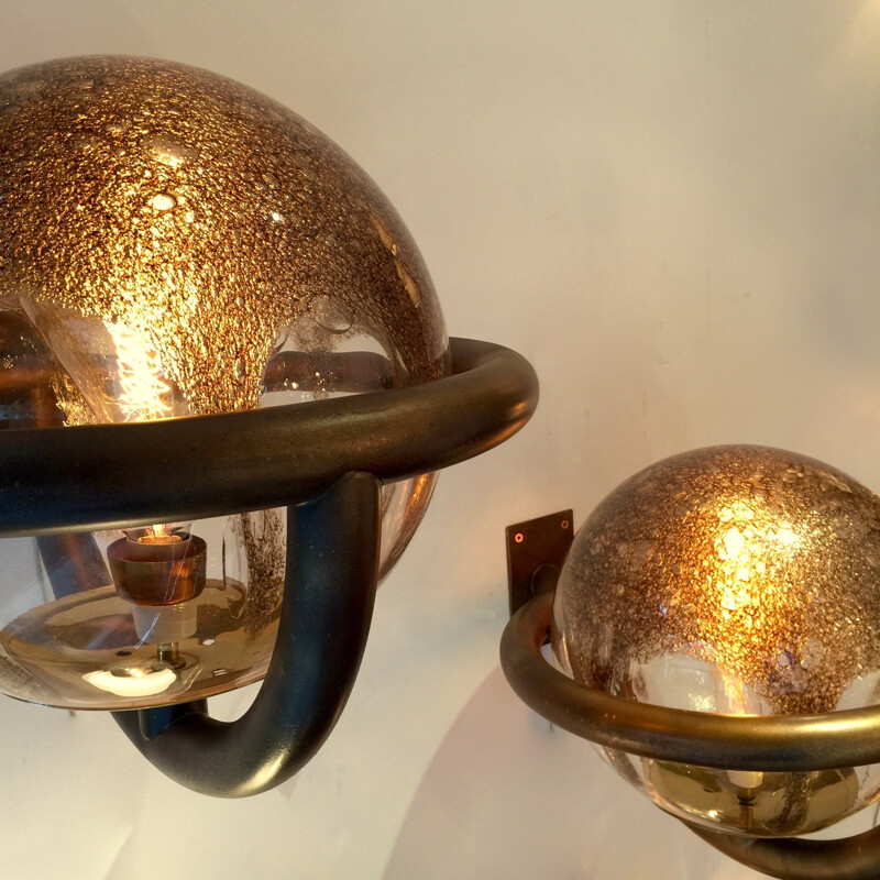 Pair of Saturn wall lamps in Murano glass -  1980s