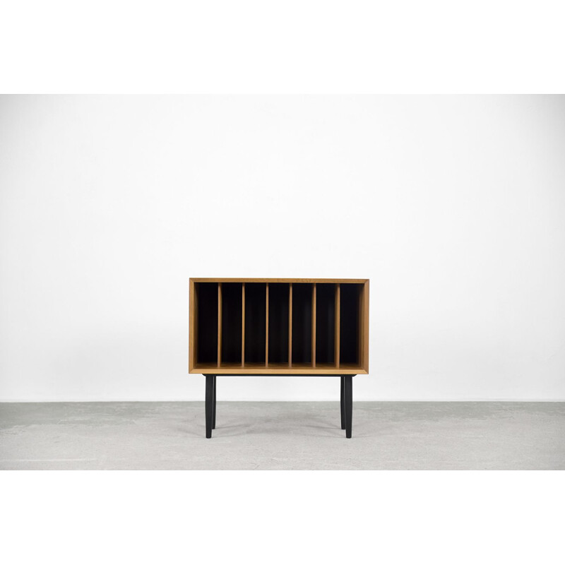 Mid-century modern oak cabinet for vinyl records by Poul Cadovius for Cado, 1960s
