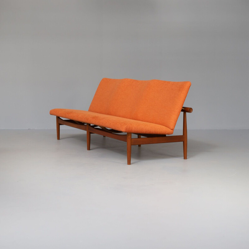 Model 1373 vintage sofa by Finn Juhlfor France & Son, 1950s