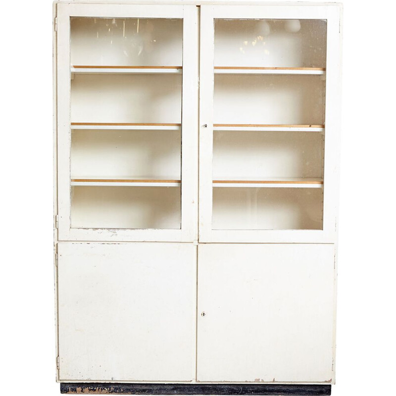 Armoire médical vintage blanc