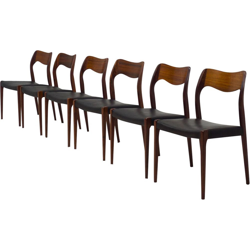 Set of 6 vintage model 71 dining chairs by Arne Hovmand-Olsen for J.L. Møller Møbelfabrik, Denmark