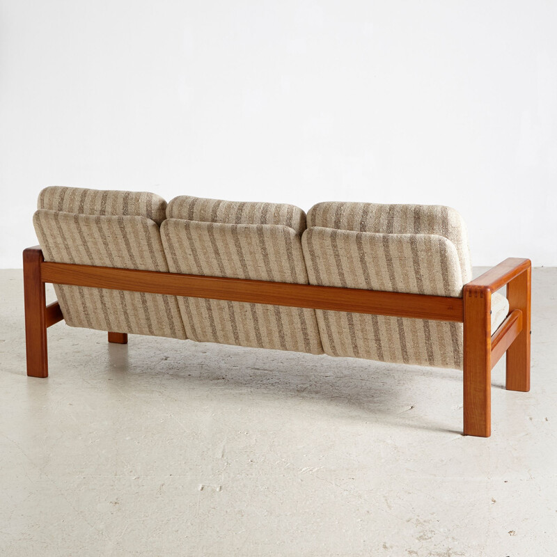 Vintage three-seater teak sofa by Thams Kvalitet, 1970s