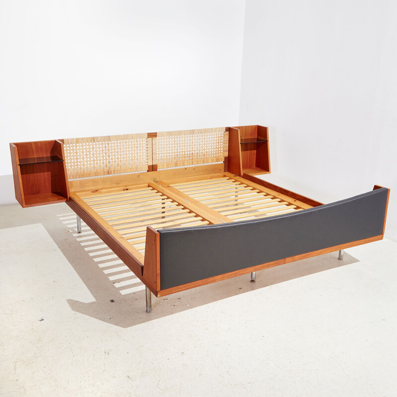 Vintage double bed model 701 in teak by Hans J. Wegner for Getama, 1950