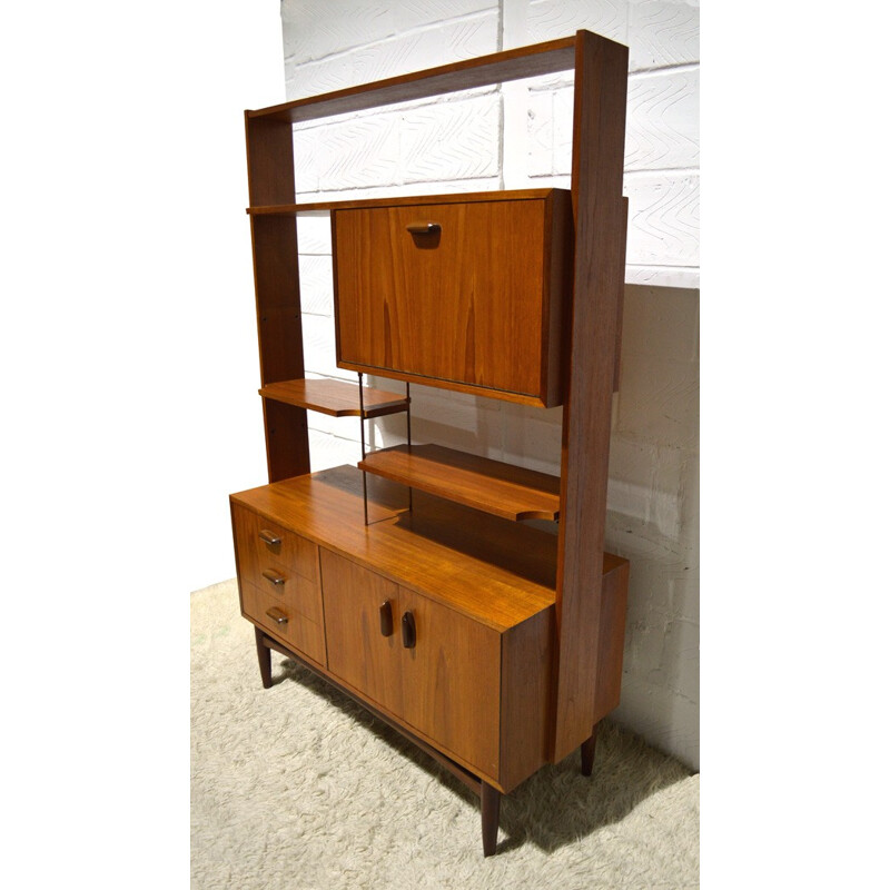 Scandinavian vintage bookcase in teak, Victor WILKINS - 1960s