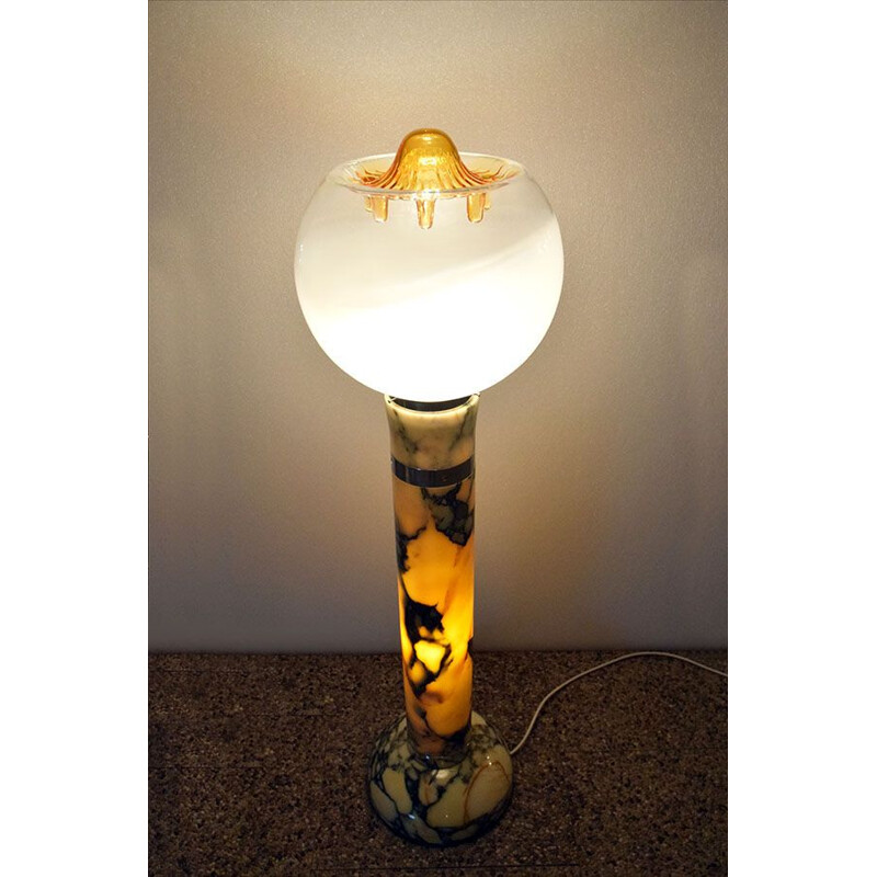 Vintage vloerlamp met marmeren voet en kap, Italië 1970