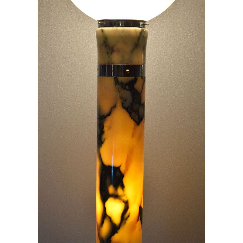 Lámpara de pie vintage con base y pantalla de mármol, Italia 1970