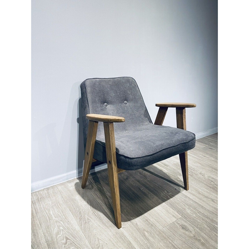 Vintage lichte fauteuil model 366 van J. Chierowski, 1960