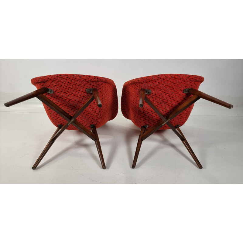 Pair of vintage Shell armchairs by Miroslav Navratil, 1960