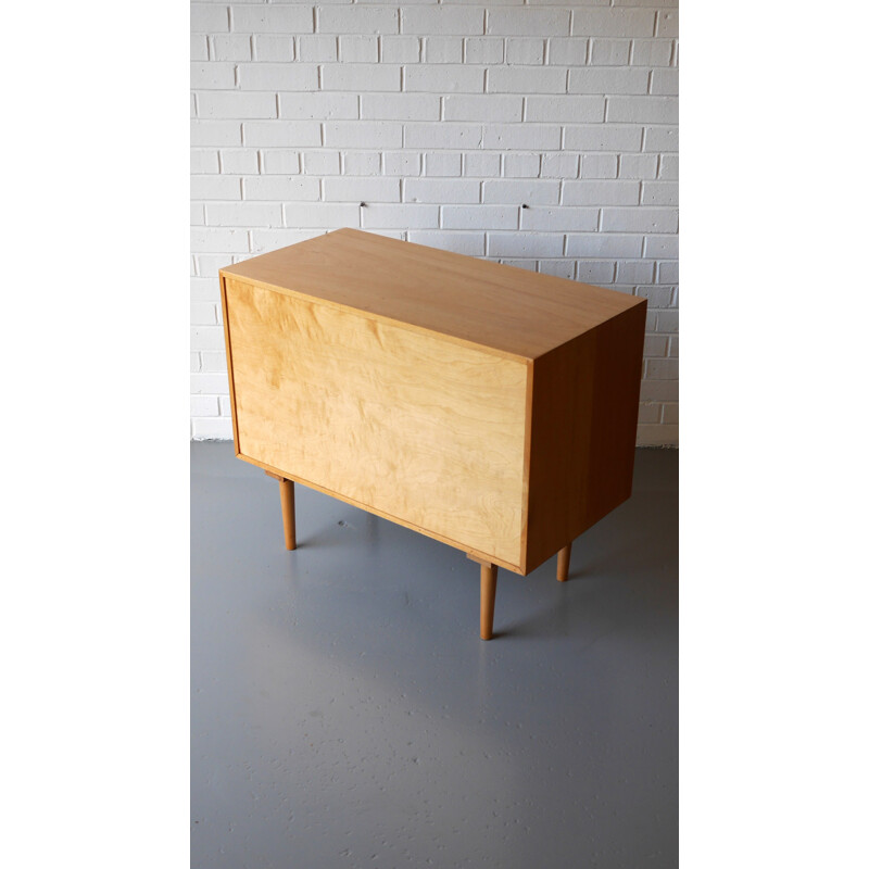 Hille unit 'C' sideboard in beech and walnut, Robin DAY - 1952