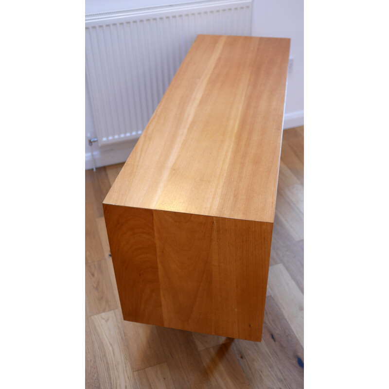 Hille unit 'B' sideboard in elm and beech, Robin DAY - 1952